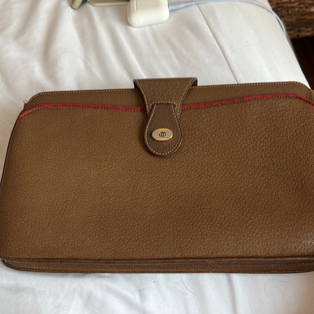 Vintages Gucci bag please check the pictures